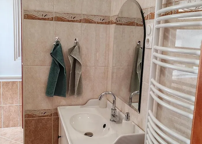 Elegant In The Center Of Apartment